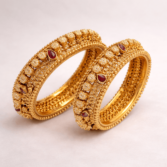 LUXURY BANGLES